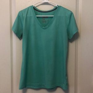 Women’s Nike Dri-Fit Shirt - Regular Fit Size Medium